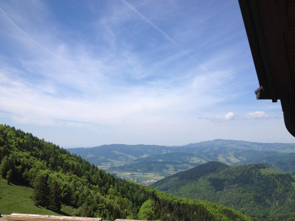 Black Forest Bike Hostel Kirchzarten Exterior photo